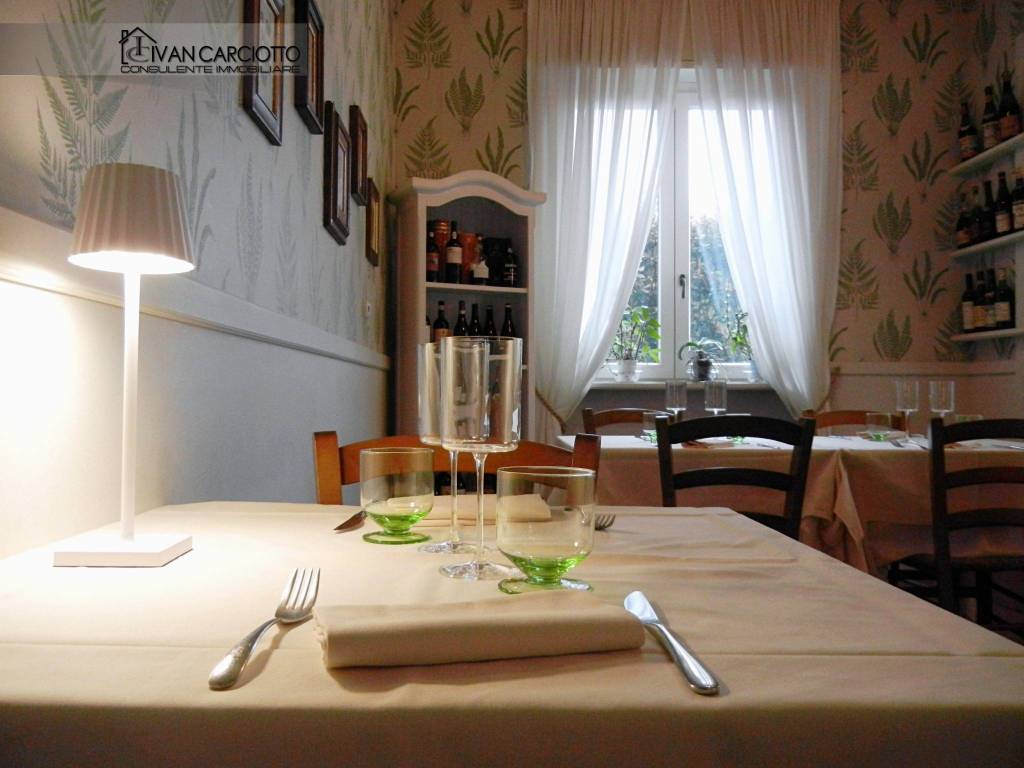 negozio in vendita a Nole in zona Grange