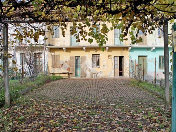 casa indipendente in vendita a Nole