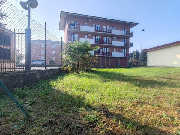 terreno edificabile in vendita a Nole