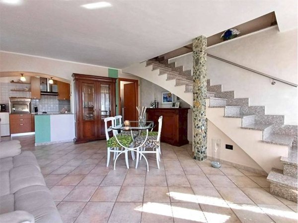 casa indipendente in vendita a Nole