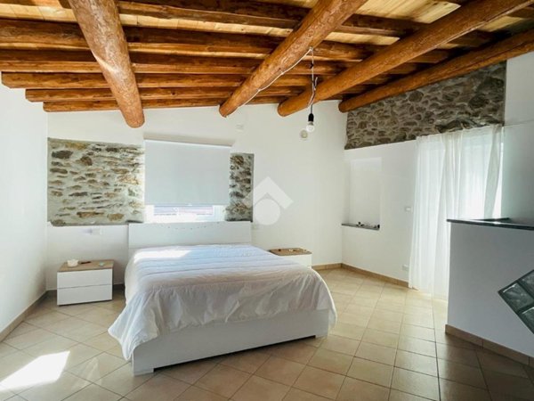 casa semindipendente in vendita a Nole