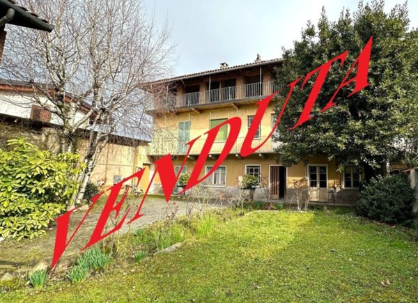 casa indipendente in vendita a Nole