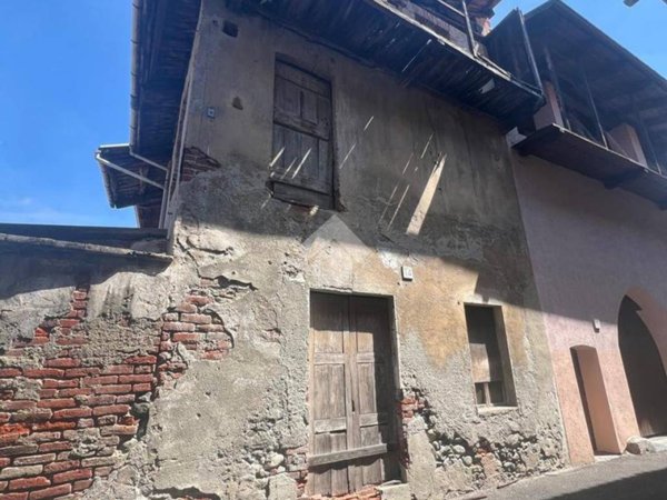 casa indipendente in vendita a Nole