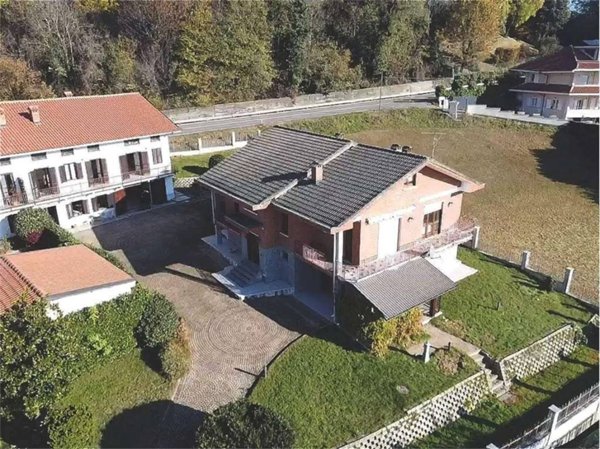 casa indipendente in vendita a Nole