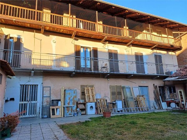 casa indipendente in vendita a Nole