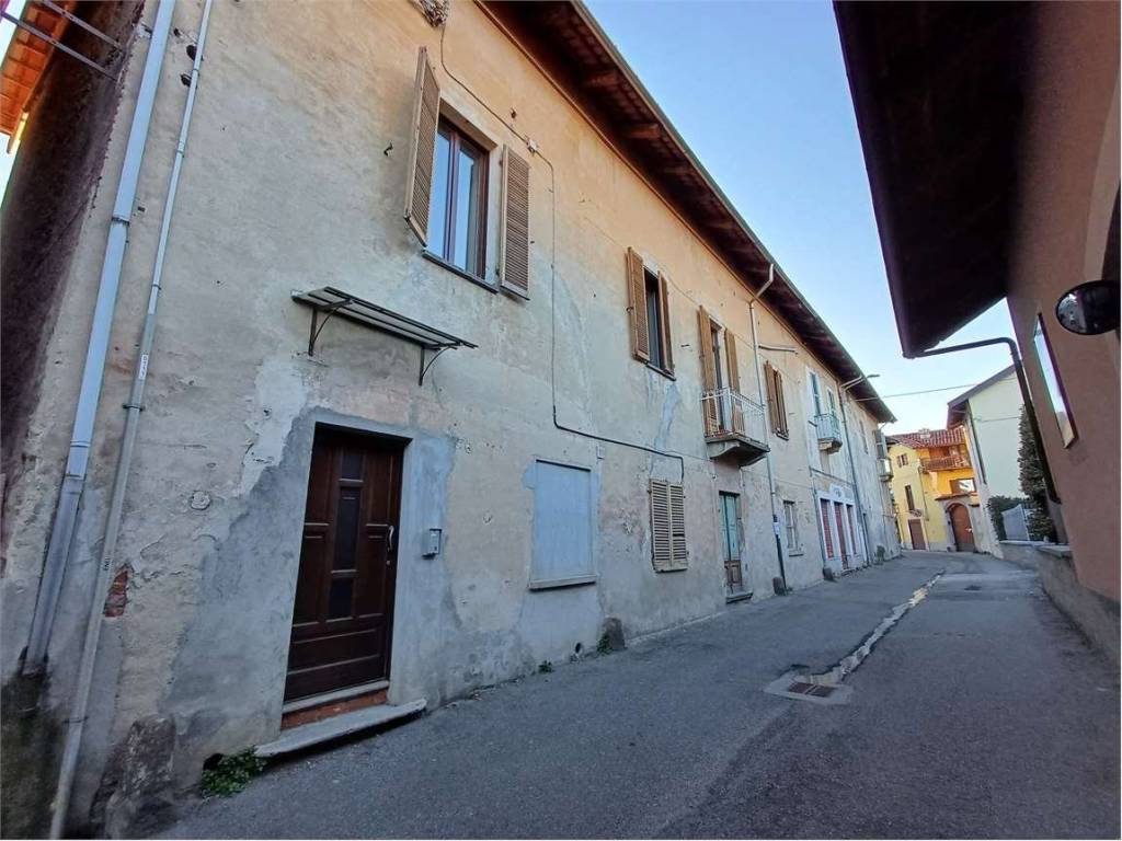 casa indipendente in vendita a Nole