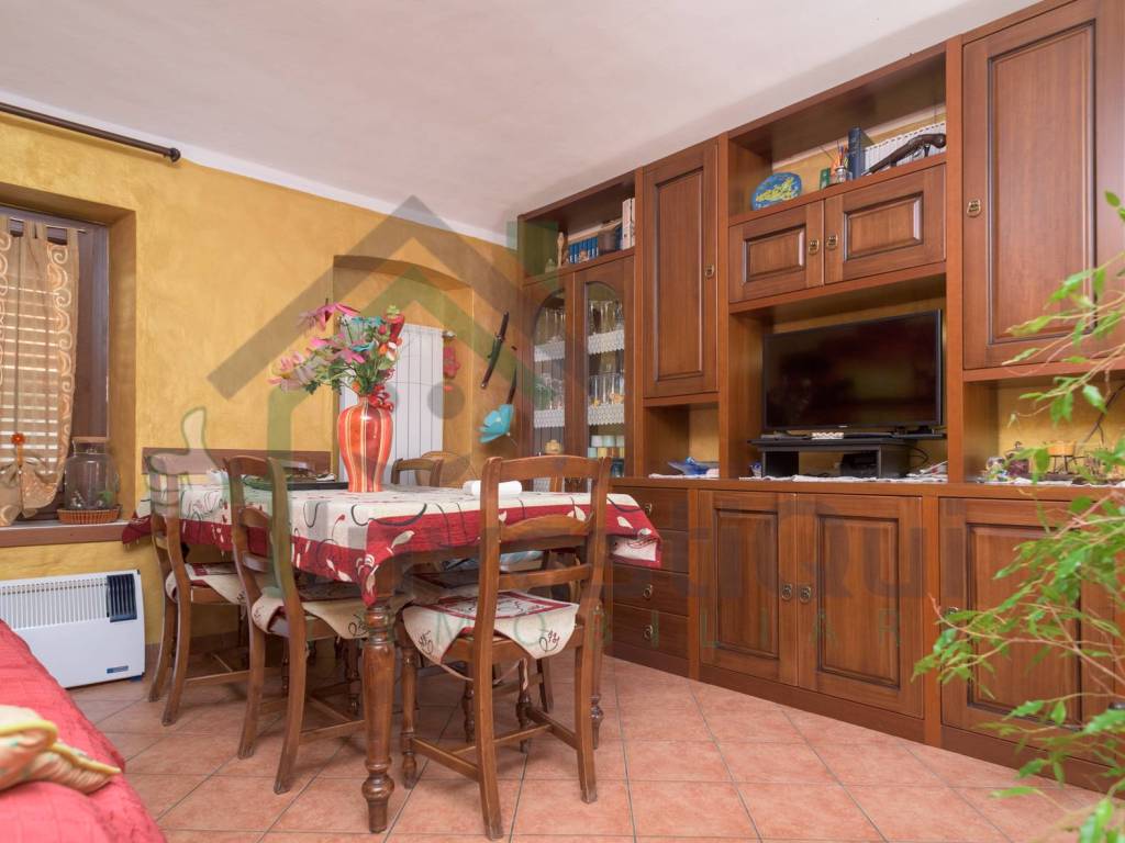 casa indipendente in vendita a Nole