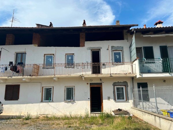 casa indipendente in vendita a Nole