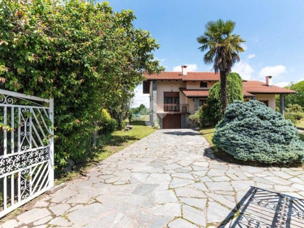 casa indipendente in vendita a Nole