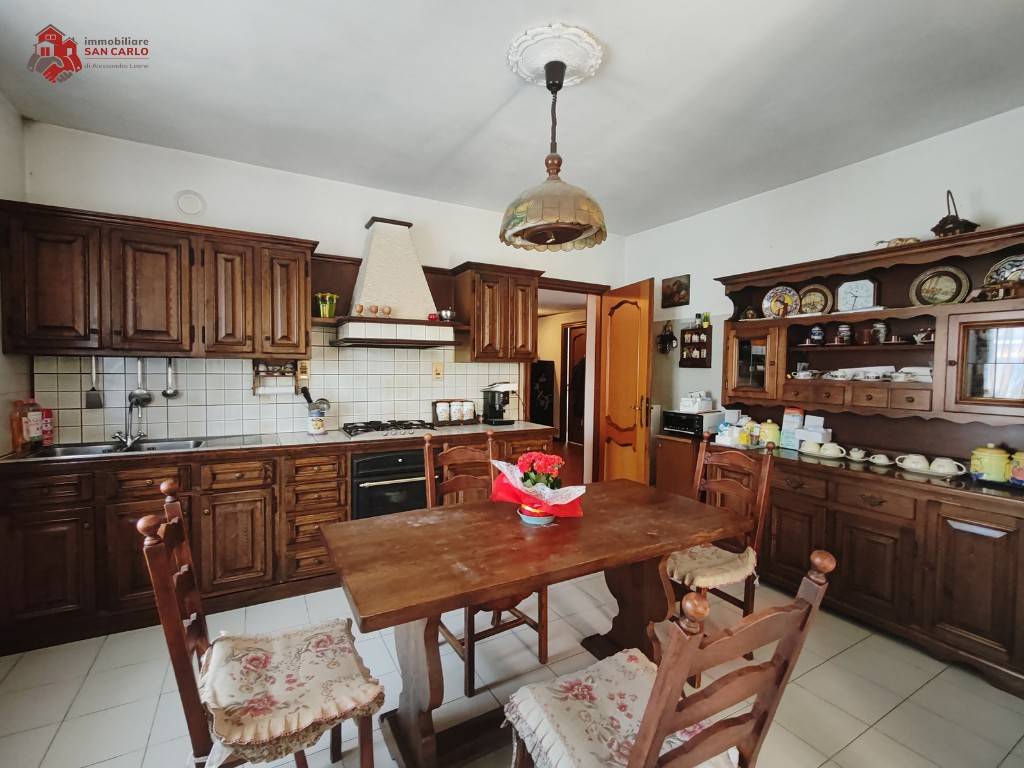 casa indipendente in vendita a Nole