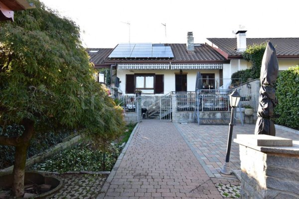 casa indipendente in vendita a Nole in zona Vauda