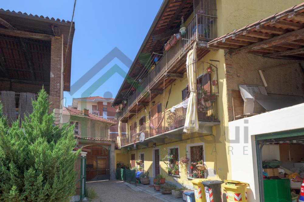 casa indipendente in vendita a Nole