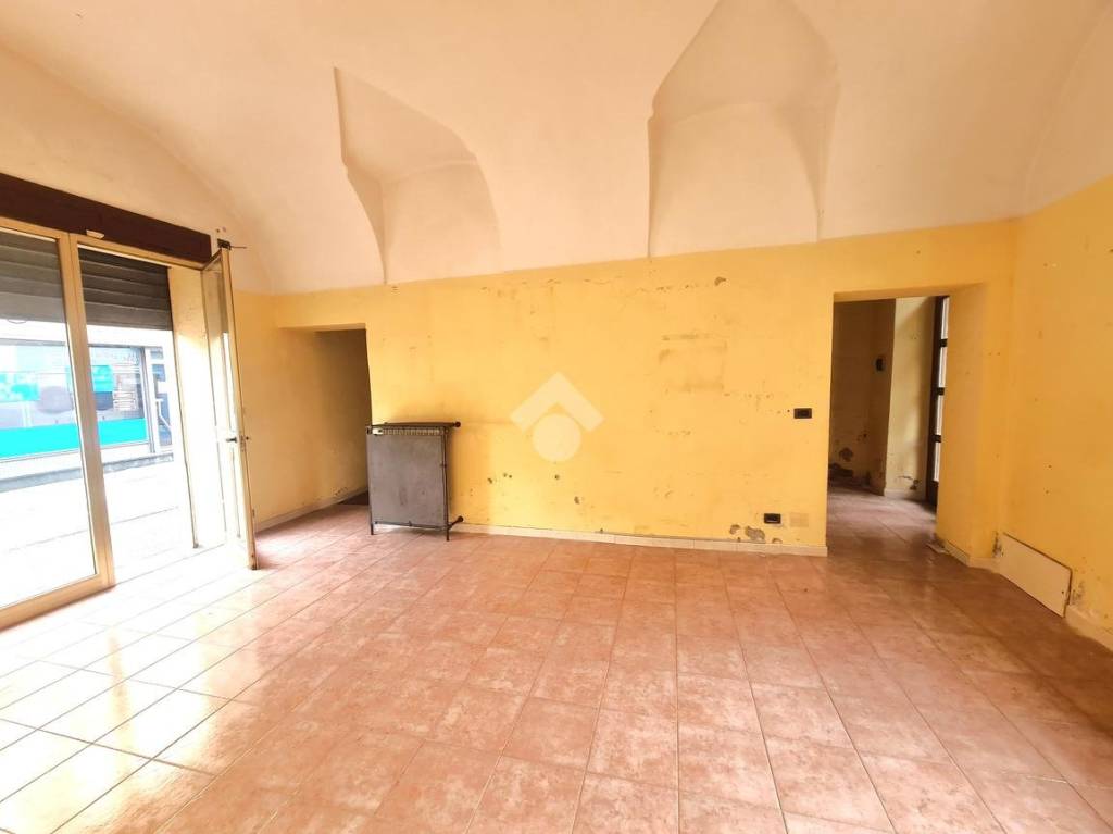 negozio in vendita a Nole