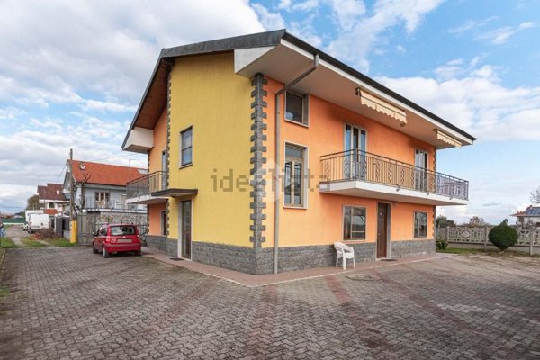 quadrivano in vendita a Nole