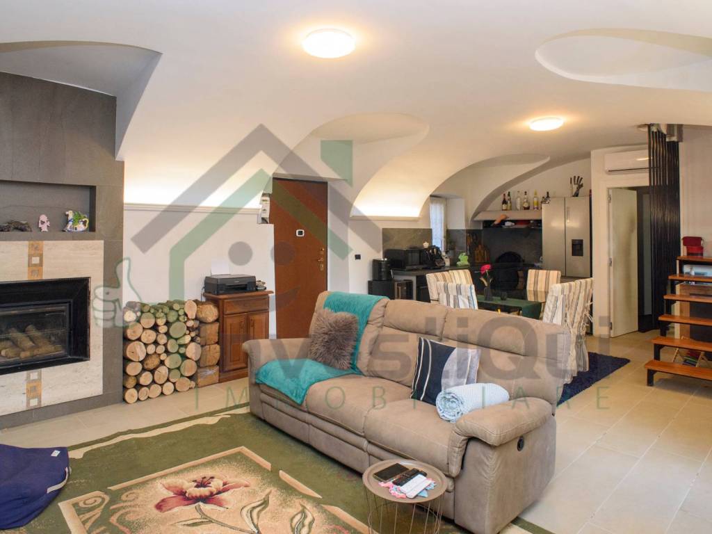 casa indipendente in vendita a Nole