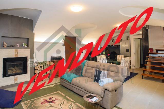 casa indipendente in vendita a Nole