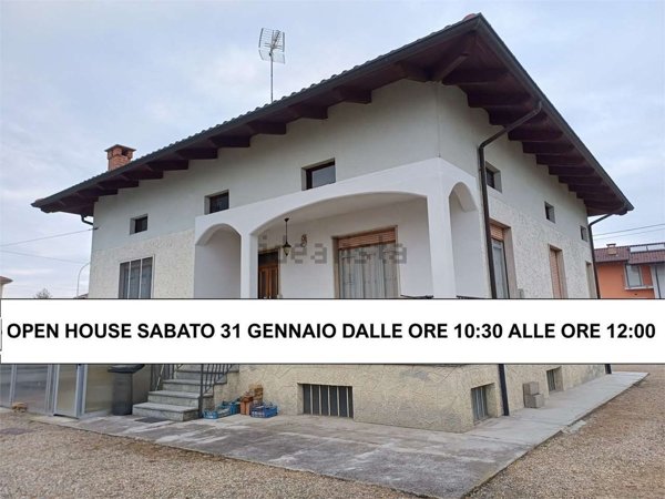 casa indipendente in vendita a Nole