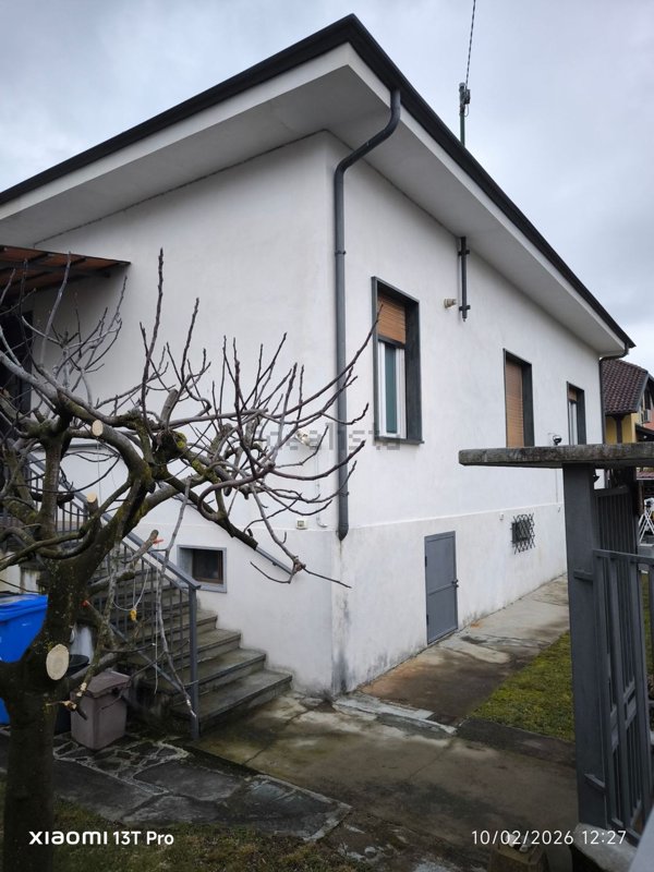 casa indipendente in vendita a Nole