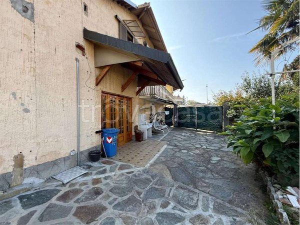 casa indipendente in vendita a Nole