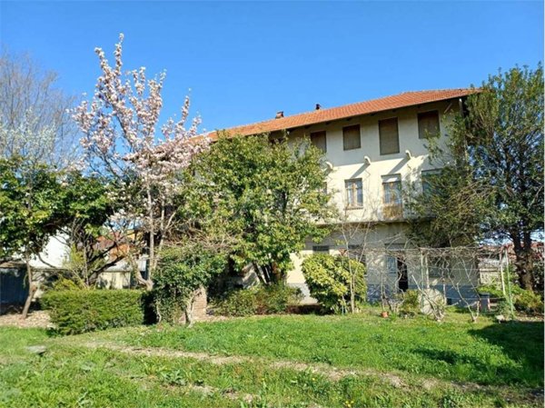 casa indipendente in vendita a Nole