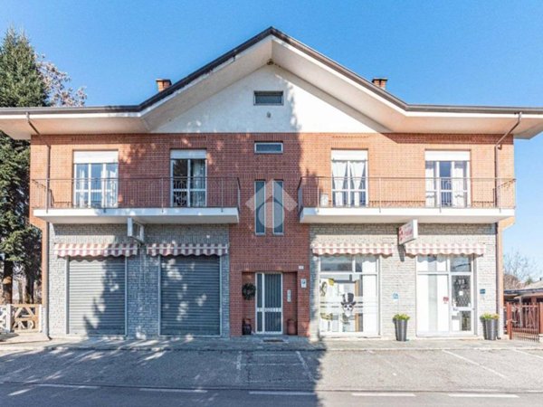 negozio in vendita a Nole in zona Grange