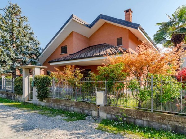 casa indipendente in vendita a Nole