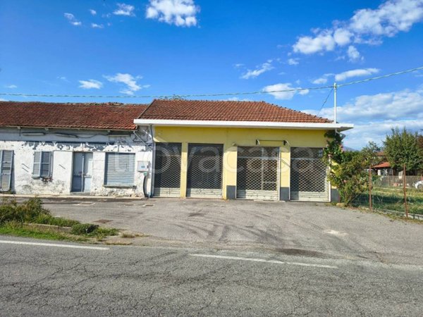 casa indipendente in vendita a Nole