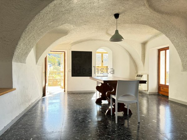 casa semindipendente in vendita a Nomaglio