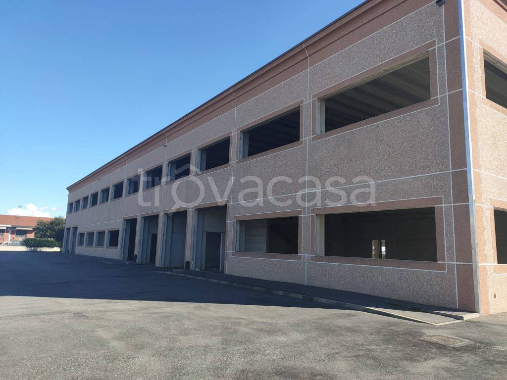capannone in vendita a None