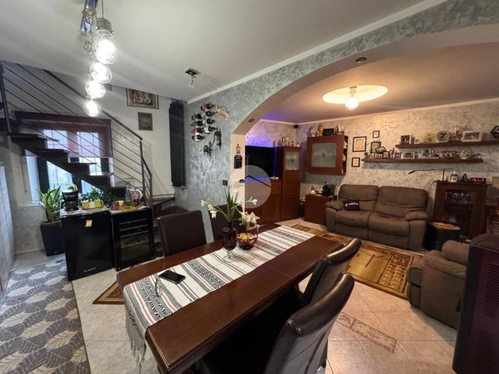 casa semindipendente in vendita a None