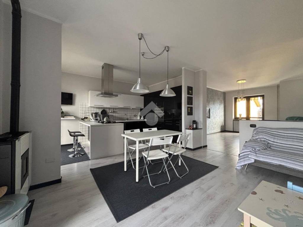 casa indipendente in vendita a None