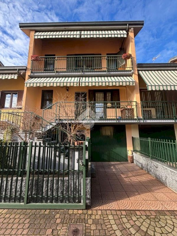 casa indipendente in vendita a None