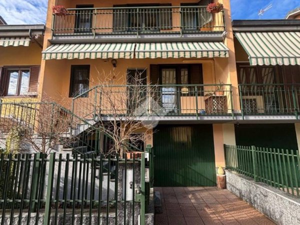 casa indipendente in vendita a None