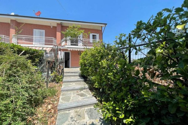 casa indipendente in vendita a None