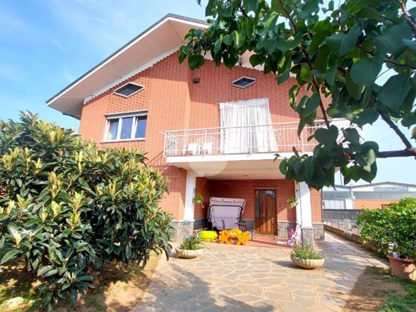 casa indipendente in vendita a None