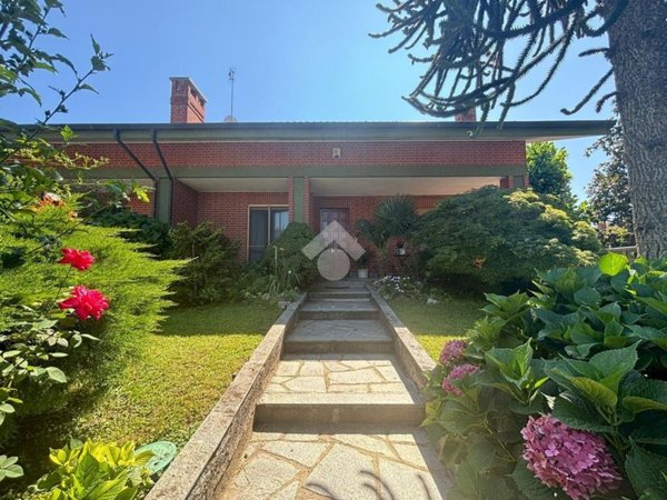 casa indipendente in vendita a None