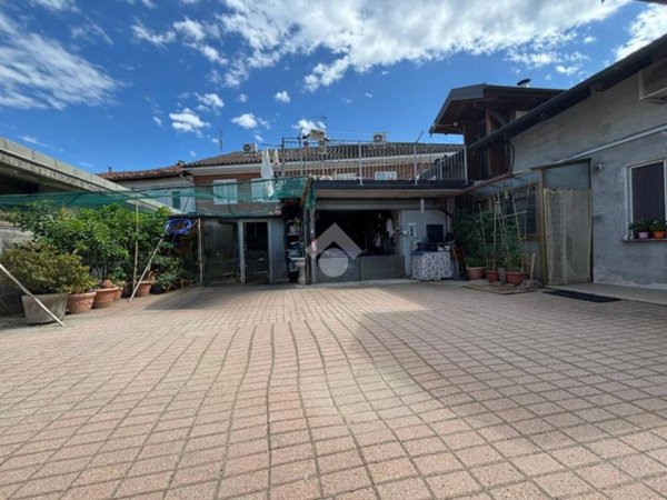 casa semindipendente in vendita a None