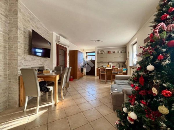 casa semindipendente in vendita a None