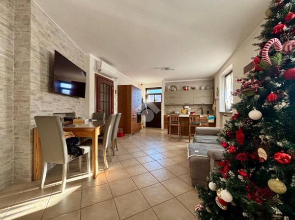 casa semindipendente in vendita a None