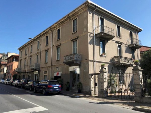 negozio in vendita a None