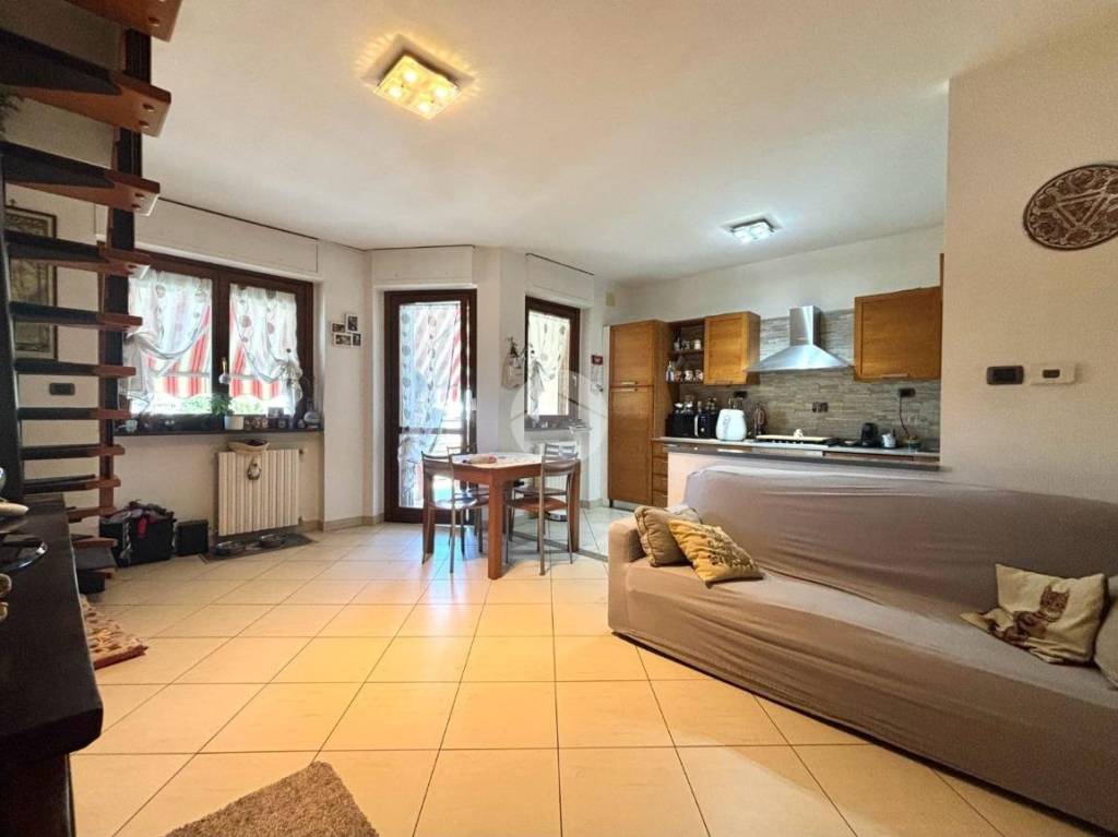 appartamento in vendita a None