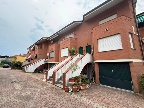 casa indipendente in vendita a None