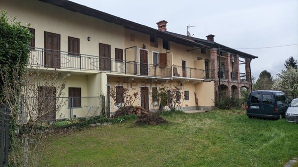 casa indipendente in vendita ad Oglianico
