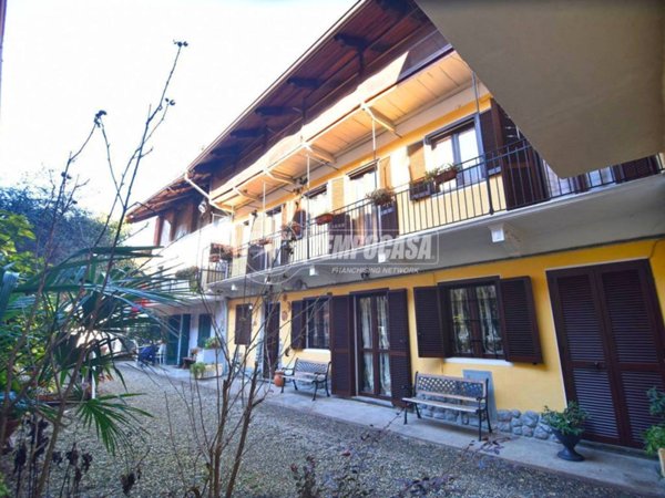 casa indipendente in vendita ad Oglianico