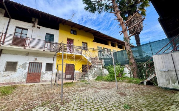 casa indipendente in vendita ad Oglianico