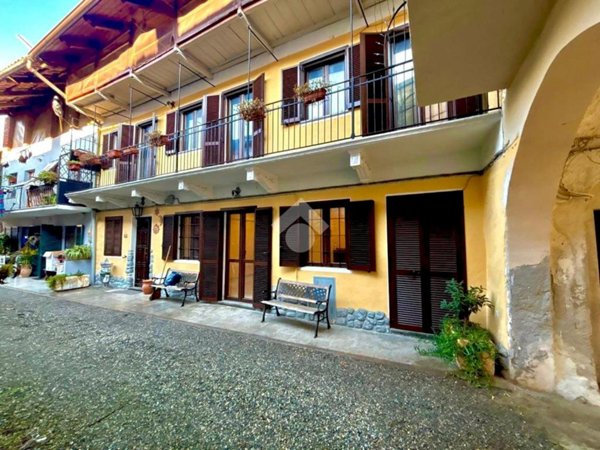 casa semindipendente in vendita ad Oglianico