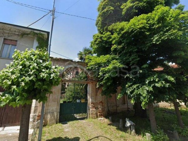 villa in vendita ad Oglianico