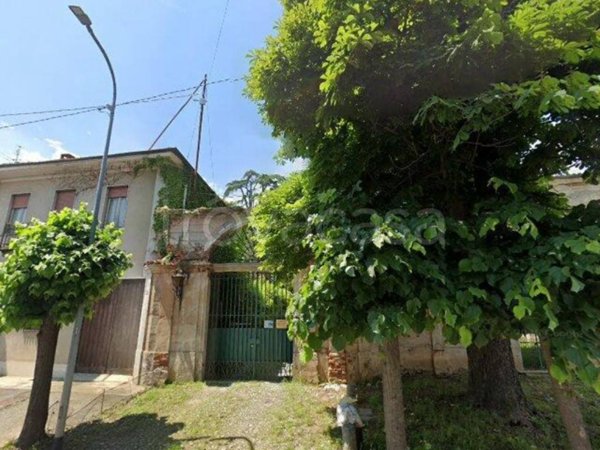 villa in vendita ad Oglianico