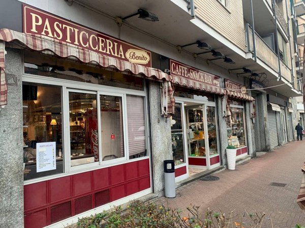 negozio in vendita ad Orbassano