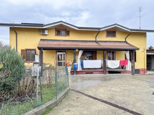 casa indipendente in vendita ad Orbassano